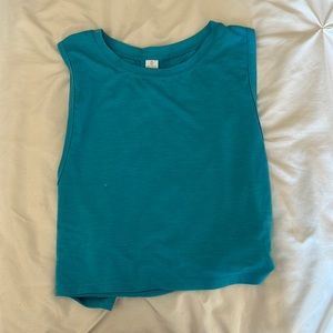 Blue and white cropped tank. size M. Barely worn. Good condition.